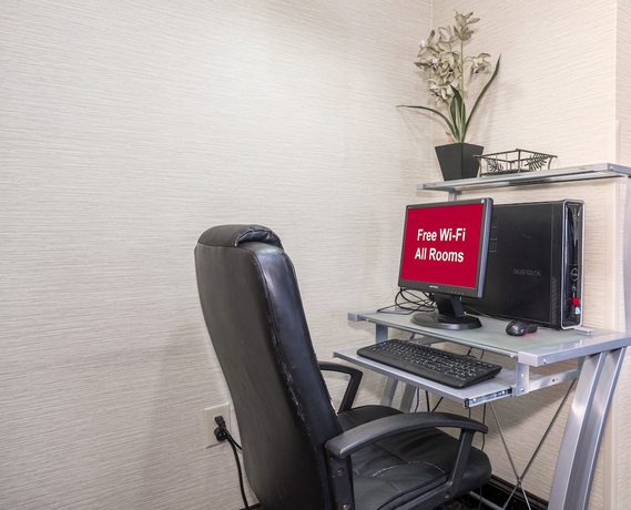 Imagen de los interiores del Hotel Red Roof Inn Ames. Foto 19