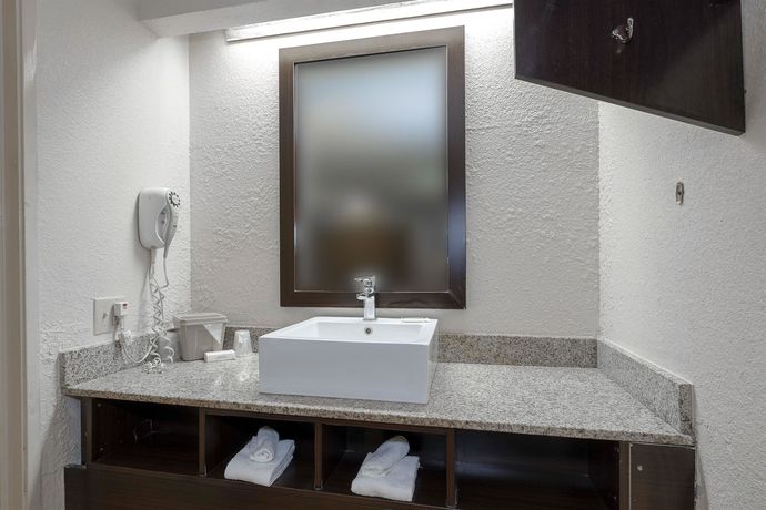 Imagen de la habitación del Hotel Red Roof Inn Atlanta - Smyrna/ Ballpark. Foto 6