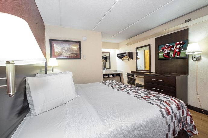 Imagen de la habitación del Hotel Red Roof Inn Atlanta - Smyrna/ Ballpark. Foto 7