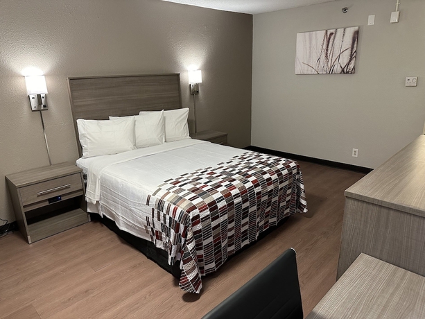 Imagen de la habitación del Hotel Red Roof Inn Auburn Hills. Foto 2