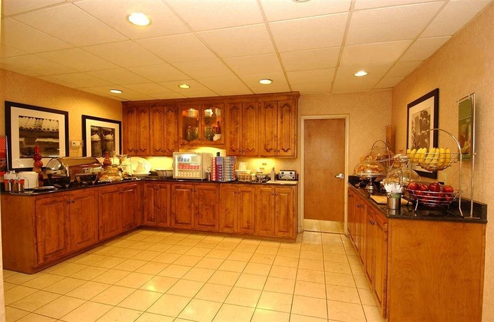 Imagen del bar/restaurante del Hotel Red Roof Inn Augusta - Washington Road. Foto 1