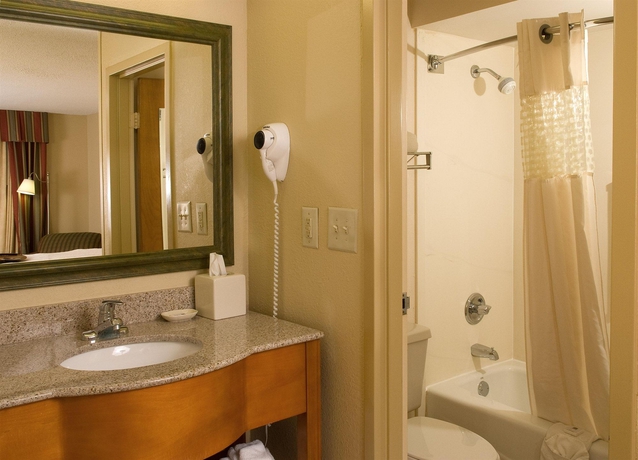 Imagen de la habitación del Hotel Red Roof Inn Augusta - Washington Road. Foto 7