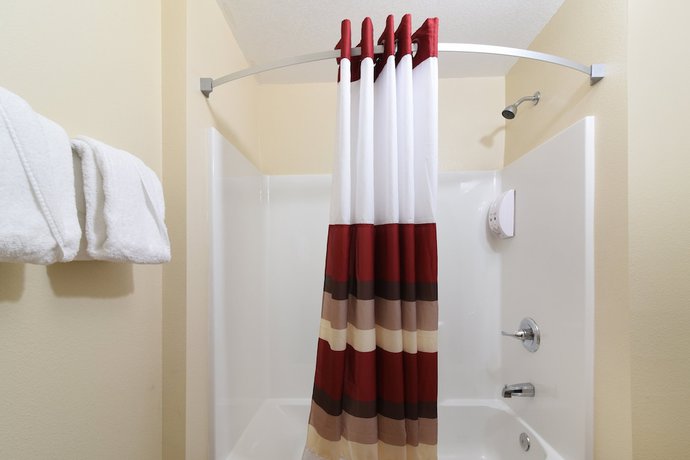 Imagen de la habitación del Hotel Red Roof Inn Bakersfield. Foto 13