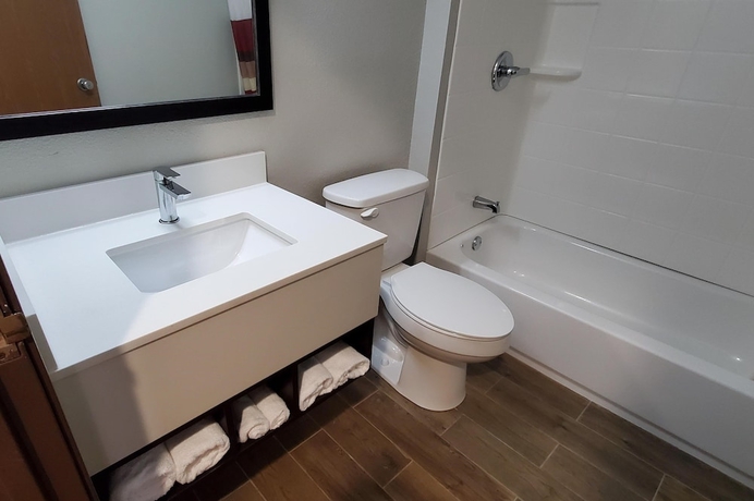 Imagen de la habitación del Hotel Red Roof Inn Binghamton North. Foto 15
