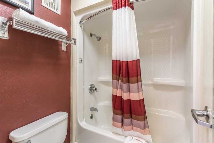 Imagen de la habitación del Hotel Red Roof Inn Bowling Green. Foto 7