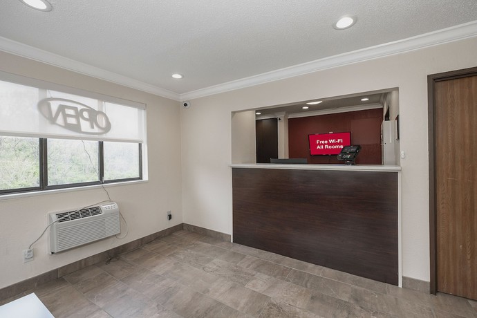Imagen de los interiores del Hotel Red Roof Inn Bristol. Foto 18