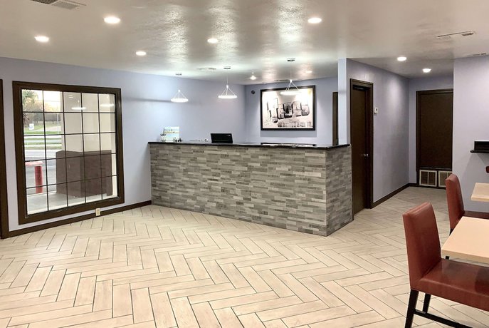 Imagen de los interiores del Hotel Red Roof Inn Canton, TX. Foto 10