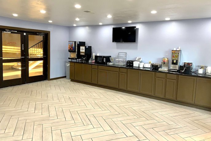 Imagen de los interiores del Hotel Red Roof Inn Canton, TX. Foto 12