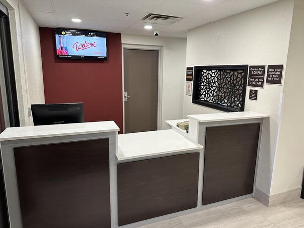 Imagen de los interiores del Hotel Red Roof Inn Charleston - Dunbar. Foto 16