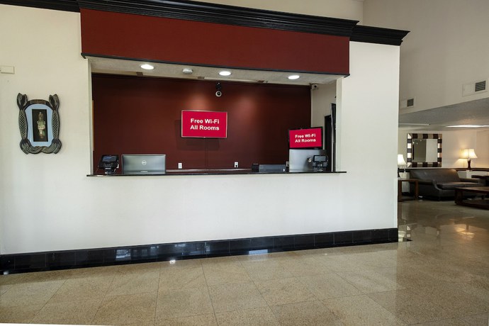 Imagen de los interiores del Hotel Red Roof Inn Charlotte - University. Foto 18