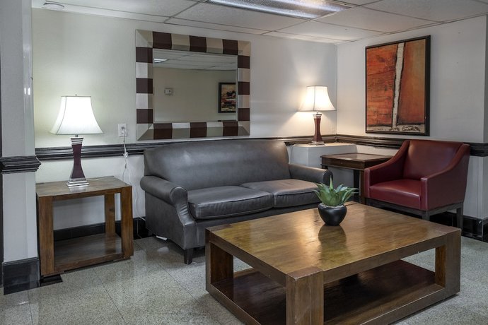 Imagen de los interiores del Hotel Red Roof Inn Charlotte - University. Foto 20