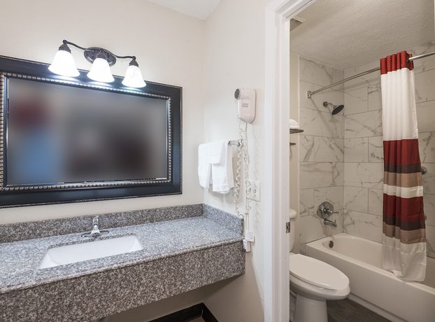 Imagen de la habitación del Hotel Red Roof Inn Chipley. Foto 10