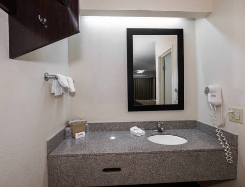 Imagen de la habitación del Hotel Red Roof Inn Cincinnati East - Beechmont. Foto 5