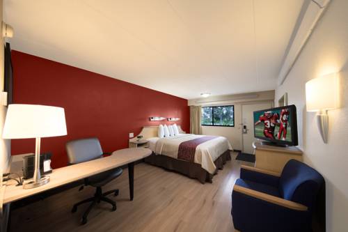 Imagen de la habitación del Hotel Red Roof Inn Cincinnati Northeast - Blue Ash. Foto 2