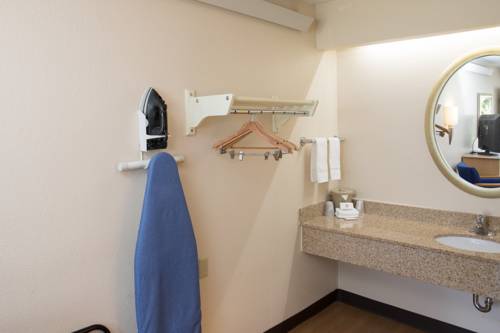 Imagen de la habitación del Hotel Red Roof Inn Cincinnati Northeast - Blue Ash. Foto 4