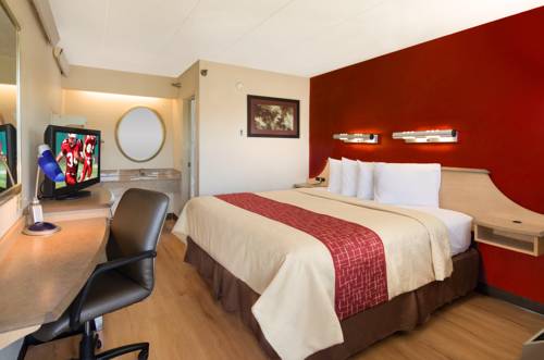 Imagen de la habitación del Hotel Red Roof Inn Cincinnati Northeast - Blue Ash. Foto 8