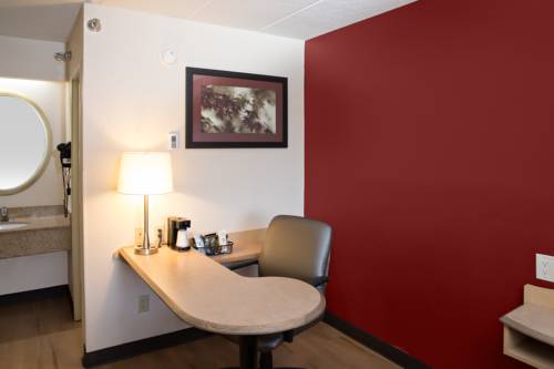 Imagen de la habitación del Hotel Red Roof Inn Cincinnati Northeast - Blue Ash. Foto 14
