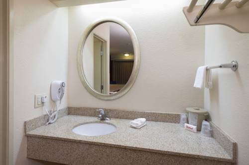 Imagen de la habitación del Hotel Red Roof Inn Cincinnati - Sharonville. Foto 2