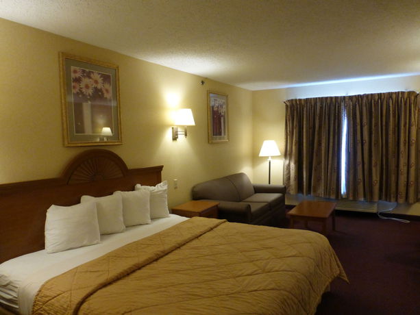 Imagen de la habitación del Hotel Red Roof Inn Clifton Park. Foto 5