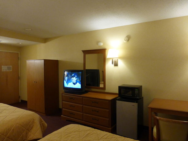 Imagen de la habitación del Hotel Red Roof Inn Clifton Park. Foto 6