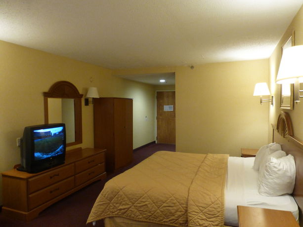 Imagen de la habitación del Hotel Red Roof Inn Clifton Park. Foto 7