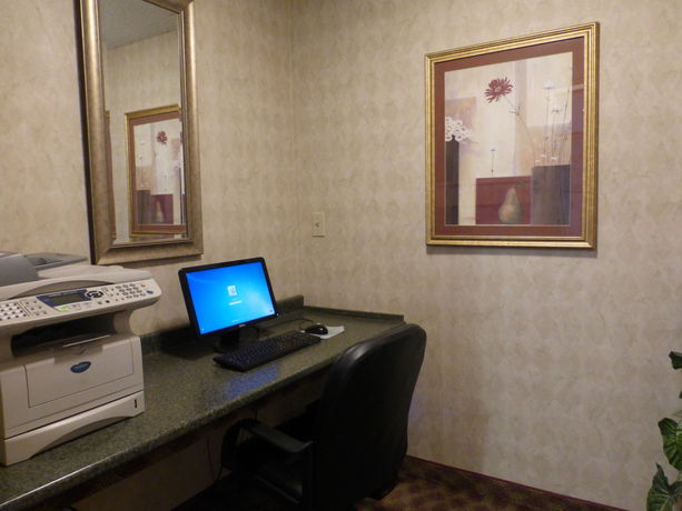 Imagen de la habitación del Hotel Red Roof Inn Clifton Park. Foto 13