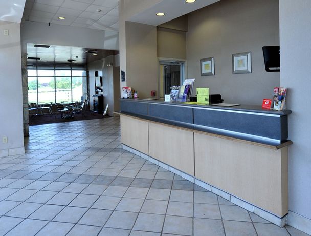 Imagen del bar/restaurante del Hotel Red Roof Inn Columbus - Grove City. Foto 3