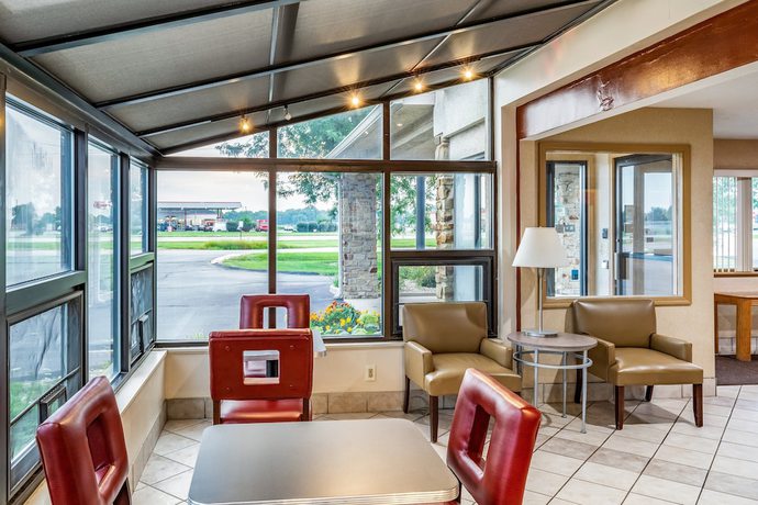 Imagen de los interiores del Hotel Red Roof Inn Columbus - Taylorsville/ Edinburgh. Foto 18