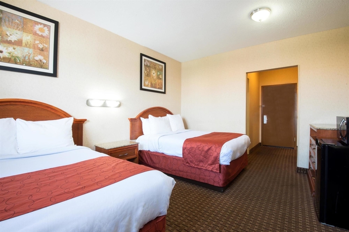 Imagen de la habitación del Hotel Red Roof Inn Copiague. Foto 8