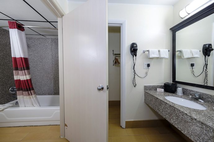 Imagen de la habitación del Hotel Red Roof Inn Crestview. Foto 7