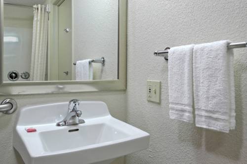Imagen de la habitación del Hotel Red Roof Inn Danville, Pa. Foto 6