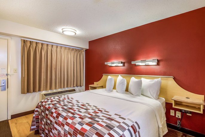 Imagen de la habitación del Hotel Red Roof Inn Detroit - Plymouth/ Canton. Foto 8