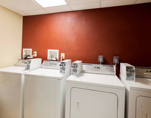 Imagen de la habitación del Hotel Red Roof Inn Edison. Foto 5
