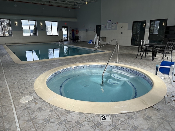 Imagen de la piscina del Hotel Red Roof Inn Flint. Foto 17