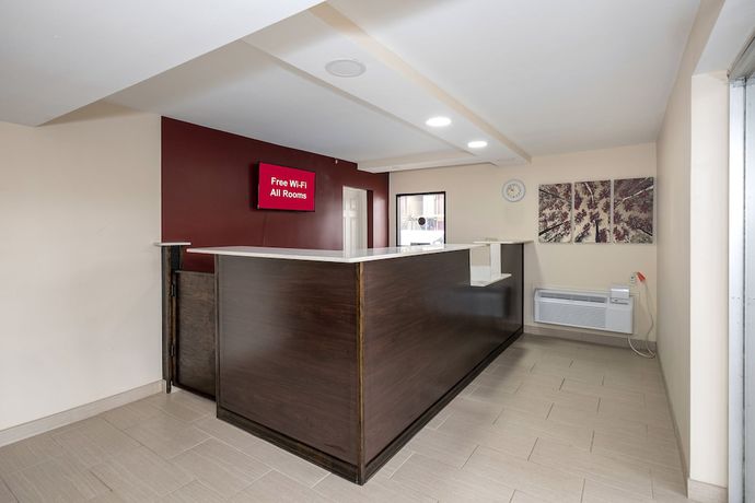 Imagen de los interiores del Hotel Red Roof Inn Fort Smith Downtown. Foto 20