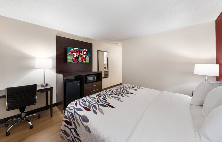 Imagen de la habitación del Hotel Red Roof Inn Fort Wayne. Foto 3