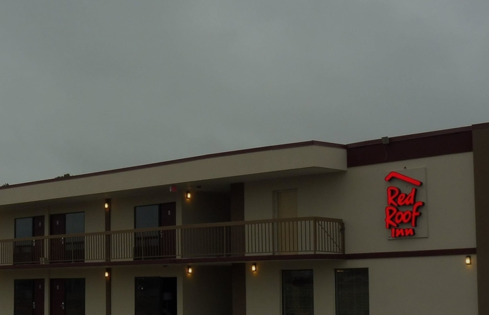 Imagen de los exteriores del Hotel Red Roof Inn Fredericksburg South. Foto 9