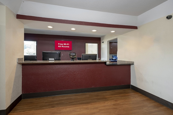 Imagen de los interiores del Hotel Red Roof Inn Gulf Shores. Foto 16