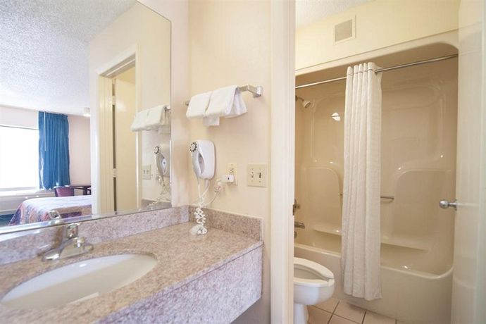 Imagen de la habitación del Hotel Red Roof Inn Hardeeville. Foto 6