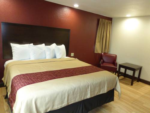 Imagen de la habitación del Hotel Red Roof Inn Hayward. Foto 3