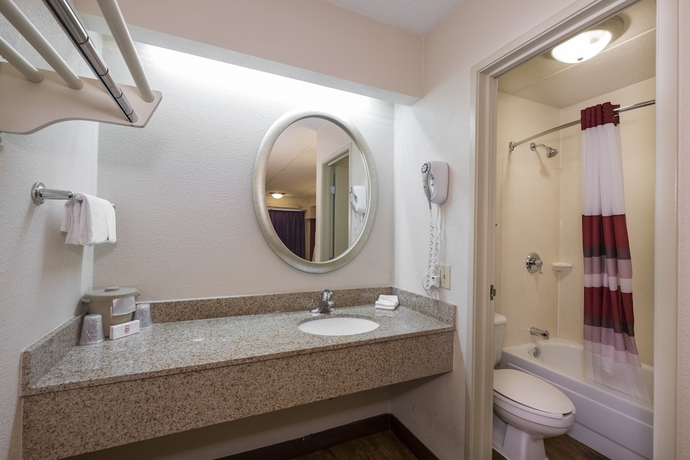 Imagen de la habitación del Hotel Red Roof Inn Hickory. Foto 16