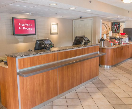 Imagen de los interiores del Hotel Red Roof Inn Hilton Head Island. Foto 17