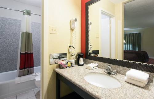 Imagen de la habitación del Hotel Red Roof Inn Hot Springs. Foto 11