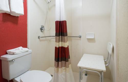 Imagen de la habitación del Hotel Red Roof Inn Hot Springs. Foto 14