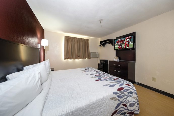 Imagen de la habitación del Hotel Red Roof Inn Jacksonville - Cruise Port. Foto 4