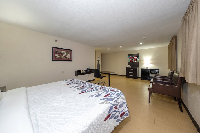 Imagen de la habitación del Hotel Red Roof Inn Jacksonville - Cruise Port. Foto 9