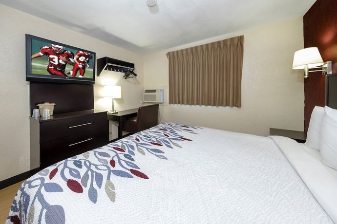 Imagen de la habitación del Hotel Red Roof Inn Jacksonville - Cruise Port. Foto 14