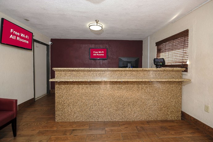 Imagen del bar/restaurante del Hotel Red Roof Inn Jacksonville - Cruise Port. Foto 2