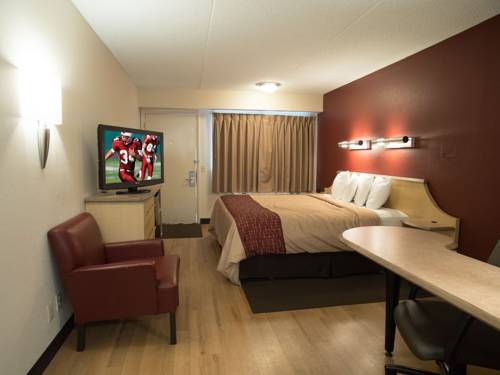 Imagen de la habitación del Hotel Red Roof Inn Kalamazoo West - Western Michigan U. Foto 10