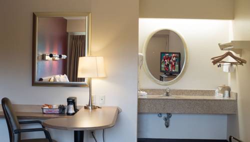 Imagen de la habitación del Hotel Red Roof Inn Kalamazoo West - Western Michigan U. Foto 12
